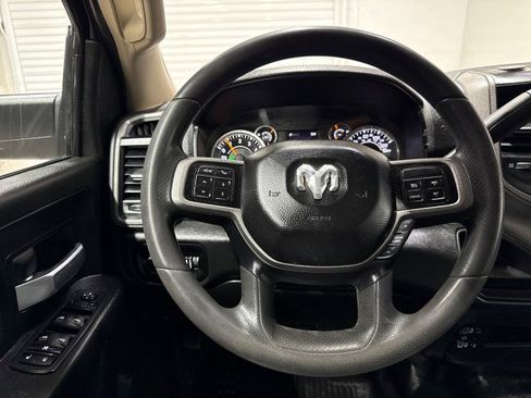 Used 2019 RAM 5500 Tradesman w/ Payload Upgrade Package image 31