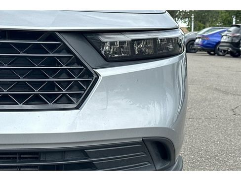 Used 2023 Honda Accord LX image 17
