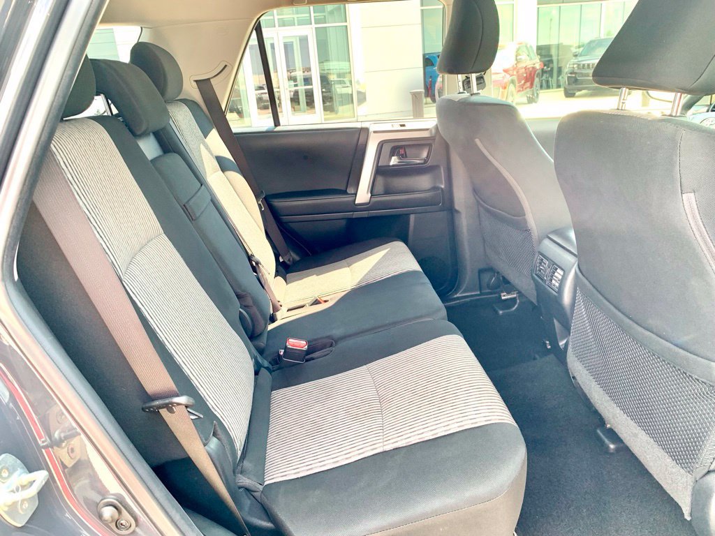 Used 2024 Toyota 4Runner SR5 AWD/4WD image 25