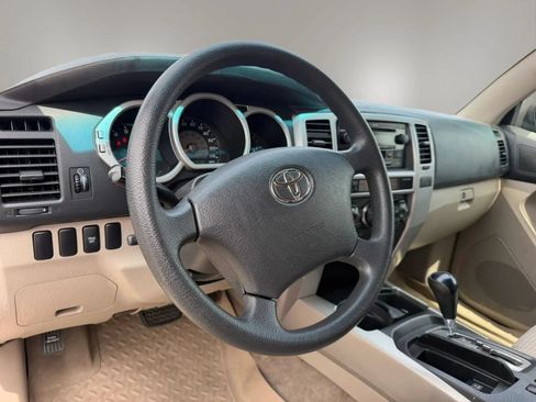 Used 2003 Toyota 4Runner SR5 RWD image 11