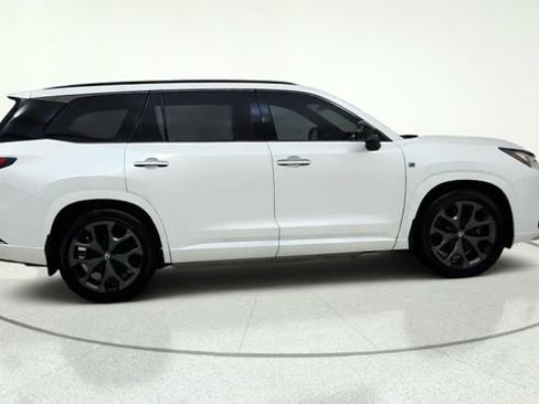 Used 2026 Lexus TX 500h AWD w/ Technology Package image 14
