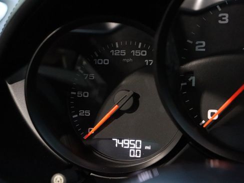 Used 2017 Porsche 718 Cayman image 16