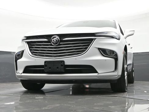 Used 2023 Buick Enclave Essence w/ Experience Buick Package AWD/4WD image 33