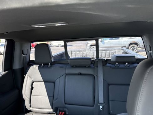 Certified 2022 GMC Sierra 1500 SLT w/ SLT Convenience Package image 11