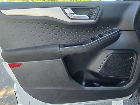 Used 2020 Ford Escape SE AWD/4WD image 20