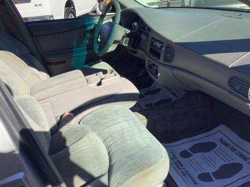 Used 2003 Buick Century Custom image 15