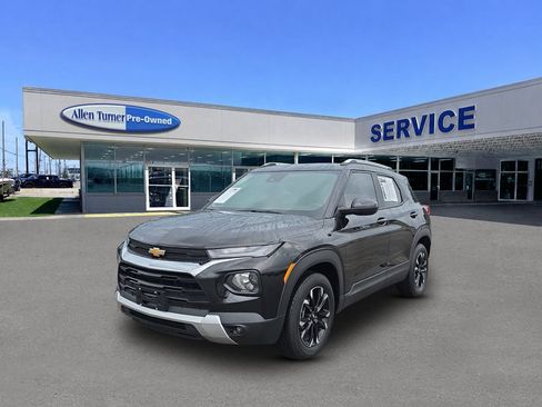 Used 2023 Chevrolet TrailBlazer LT FWD image 39