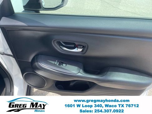 Used 2025 Honda HR-V LX image 22