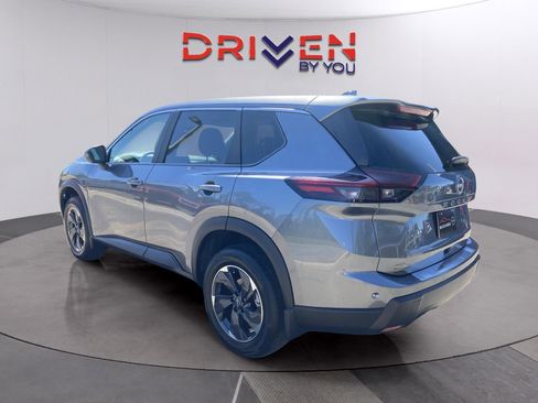 New 2026 Nissan Rogue SV image 3