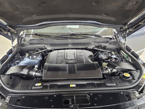 Used 2019 Land Rover Range Rover Autobiography image 46