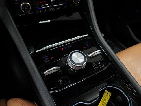 Certified 2024 Jeep Grand Cherokee L Summit w/ High Altitude Package image 37