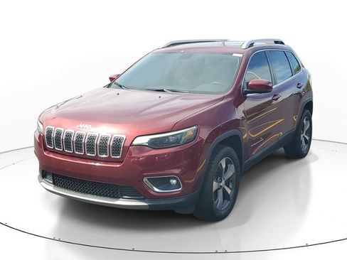 Used 2019 Jeep Cherokee Limited AWD/4WD image 2
