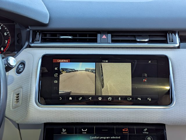 Used 2019 Land Rover Range Rover Velar R-Dynamic SE AWD/4WD image 36