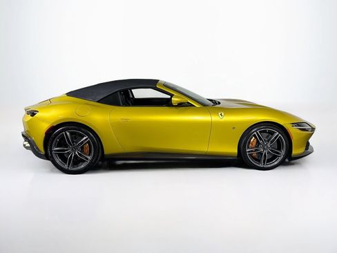 Certified 2024 Ferrari Roma Spider RWD image 10