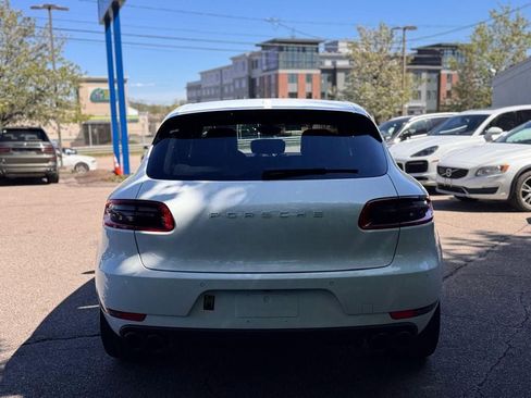 Used 2017 Porsche Macan Turbo AWD/4WD image 4