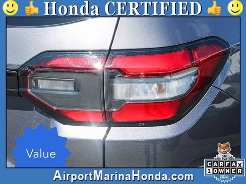 Certified 2025 Honda Pilot EX-L image 9