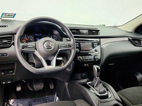 Used 2017 Nissan Rogue Sport S w/ S Appearance Package image 12