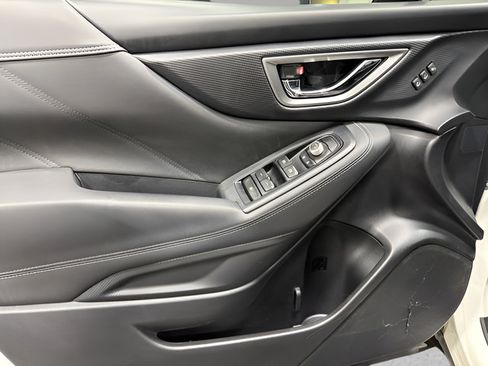 Used 2019 Subaru Forester Touring w/ Popular Package #3 AWD/4WD image 9