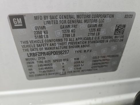 Used 2023 Buick Envision Essence w/ Technology Package I AWD/4WD image 12