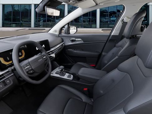 New 2026 Kia Sportage EX image 17