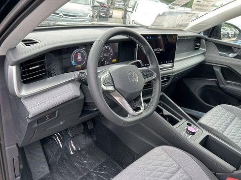 New 2026 Volkswagen Tiguan S image 21