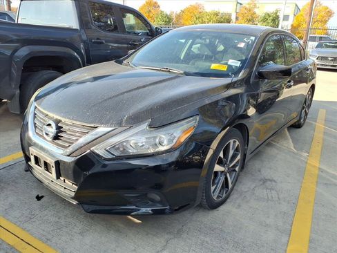 Used 2016 Nissan Altima 2.5 SR image 1