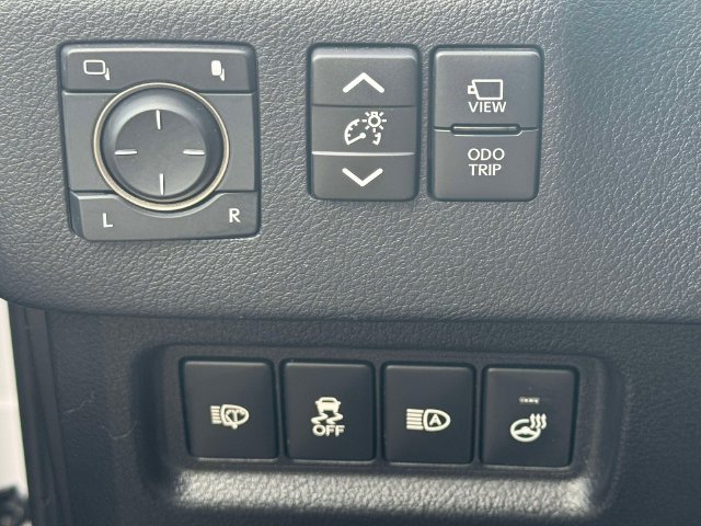 Certified 2023 Lexus GX 460 Luxury w/ Sport Design Package AWD/4WD image 24