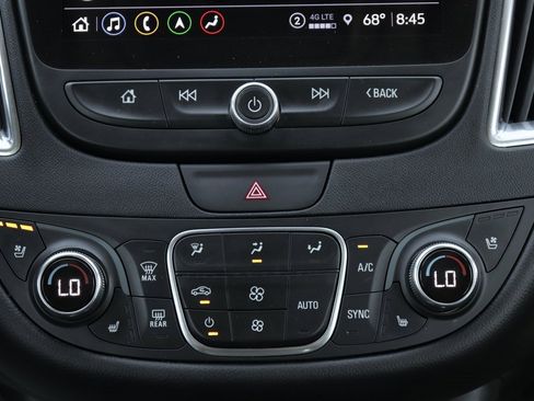 Used 2021 Chevrolet Malibu Premier image 33