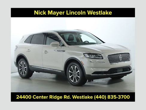Used 2022 Lincoln Nautilus Reserve image 1