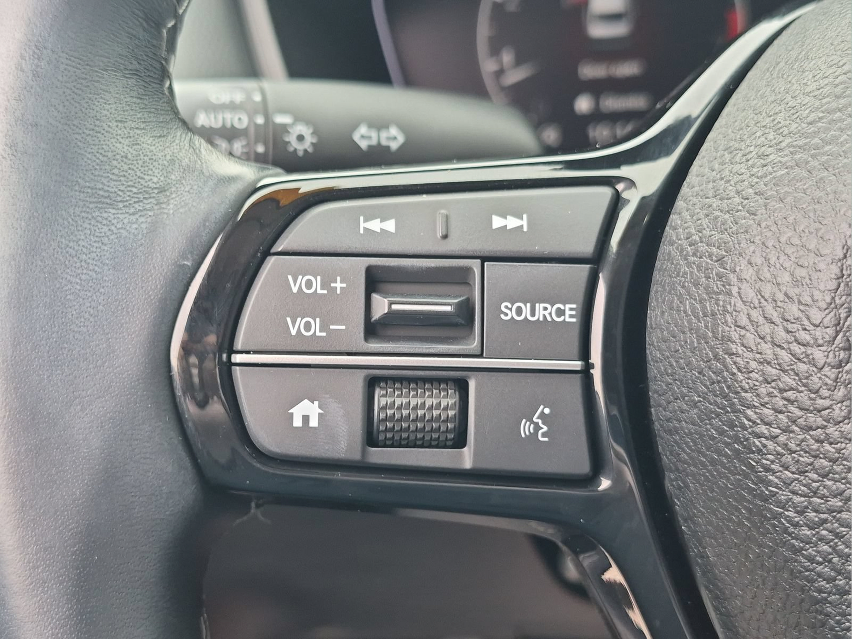 Certified 2024 Honda Civic EX image 13