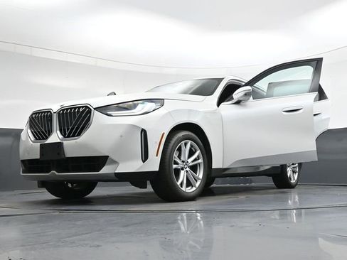 Used 2025 BMW X3 xDrive30i image 43