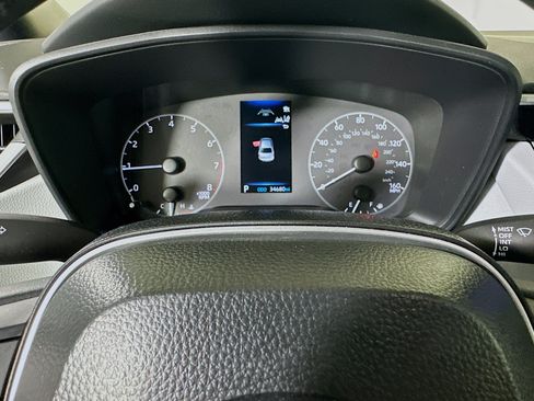 Used 2025 Toyota Corolla SE FWD image 19