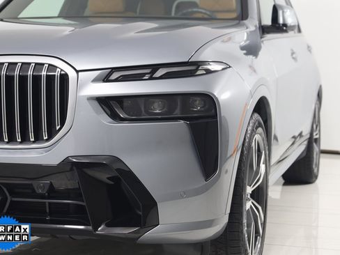Used 2024 BMW X7 xDrive40i w/ M Sport Package image 76