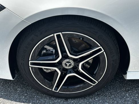 Certified 2025 Mercedes-Benz CLA 250 4MATIC image 13