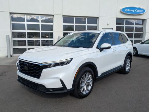 Used 2023 Honda CR-V EX image 11