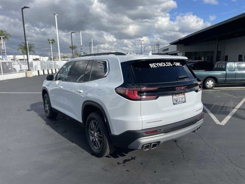 Used 2026 GMC Acadia Elevation image 7
