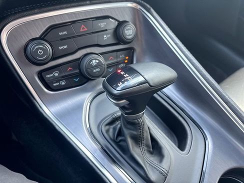 Used 2018 Dodge Challenger R/T RWD image 19