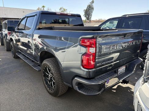 Used 2020 Chevrolet Silverado 1500 LTZ w/ LTZ Plus Package RWD image 3