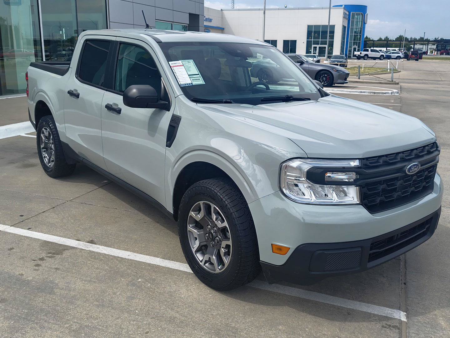 Used 2024 Ford Maverick XL FWD image 5