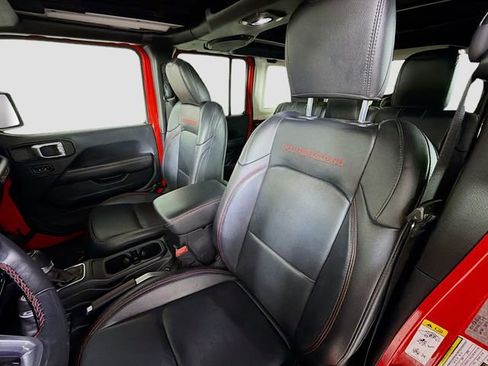 Used 2018 Jeep Wrangler Unlimited Rubicon AWD/4WD image 11
