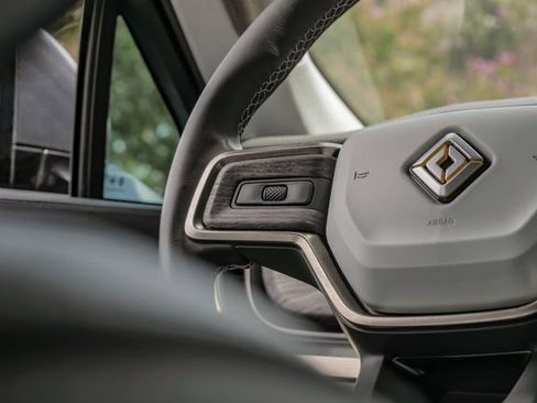 Used 2023 Rivian R1T Adventure image 24