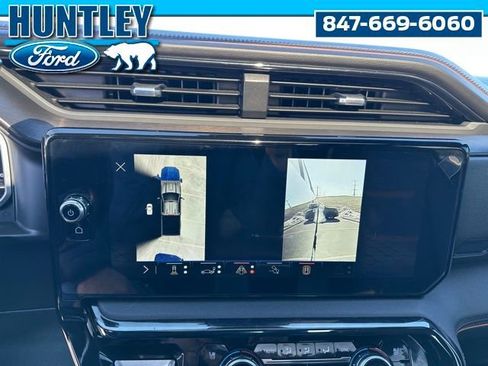 Used 2024 GMC Sierra 3500 AT4 w/ AT4 Premium Plus Package image 25