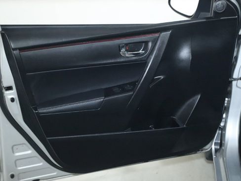 Used 2017 Toyota Corolla SE 50th Anniversary FWD image 15