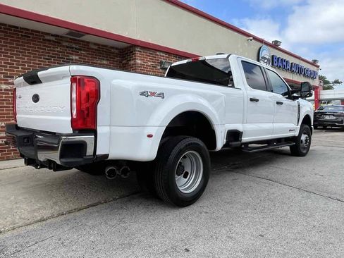 Used 2024 Ford F350 XLT AWD/4WD image 4