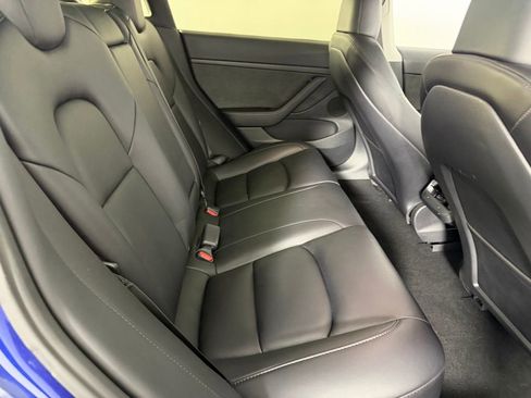 Used 2023 Tesla Model 3 Standard Range image 28