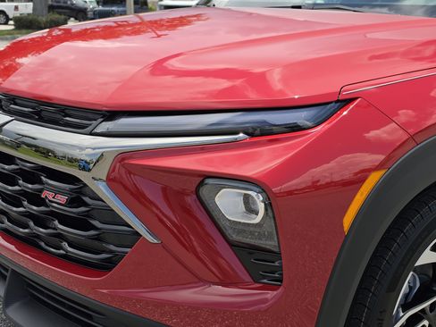 New 2026 Chevrolet TrailBlazer RS w/ Convenience Package FWD image 13