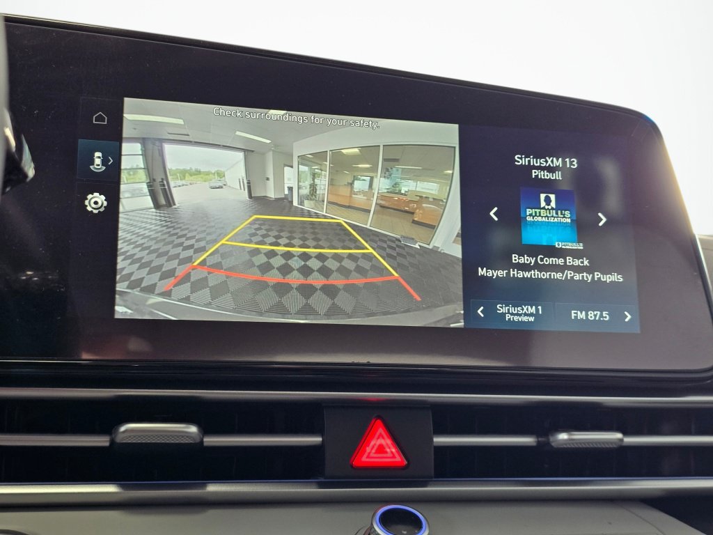 New 2026 Hyundai Elantra Limited FWD image 26