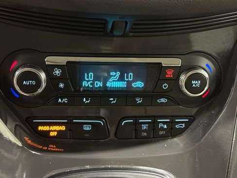 Used 2015 Ford Escape Titanium w/ Equipment Group 301A FWD image 32