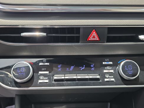 Used 2023 Hyundai Sonata Limited FWD image 31