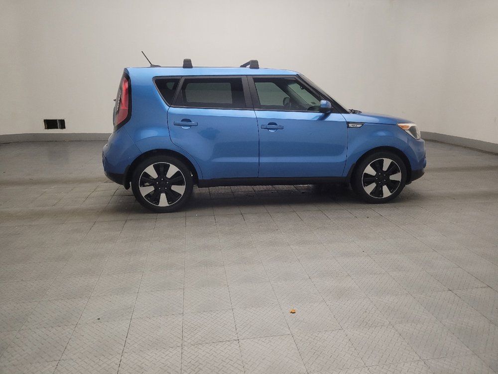 Used 2019 Kia Soul + FWD image 10